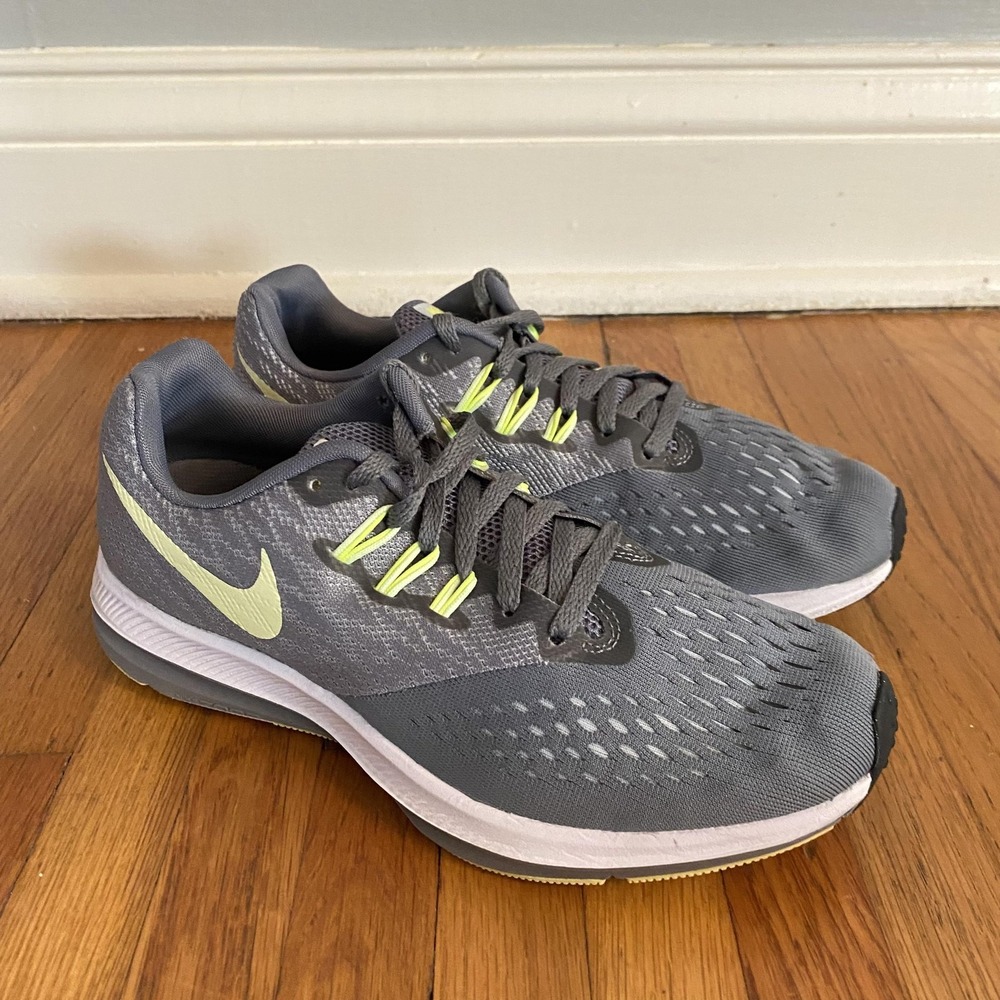 Nike Air Zoom Winflo 4 Shoes Womens Size 7.5 Volt Running Cushlon ST 898485-005 - Picture 2 of 13
